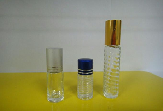 Ngjitëse automatike me shishe të rrumbullakëta për etiketimin e shishkës horizontale