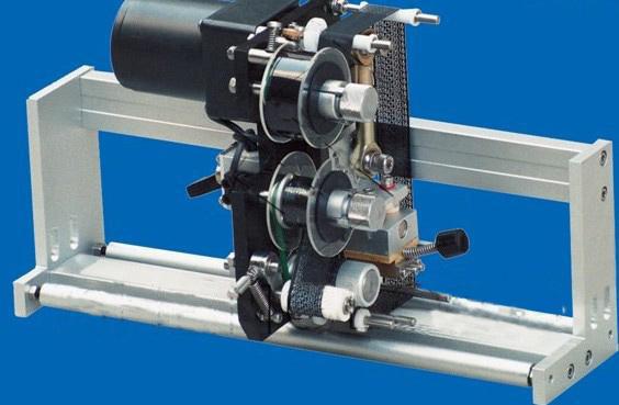 Makinë etiketimi e ngjitëseve me ngjitës vetë ngjitës etiketimi makine e njohur mirë konvertuesi kryesor