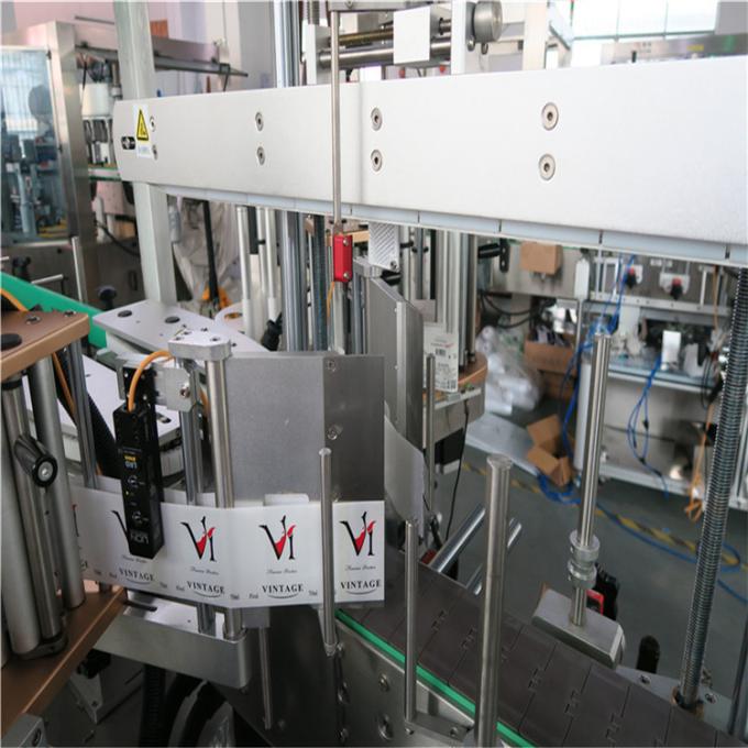 Makinë për etiketimin e shisheve plastike për produktet kimike, PLC dhe sistemin e kontrollit të ekranit me prekje
