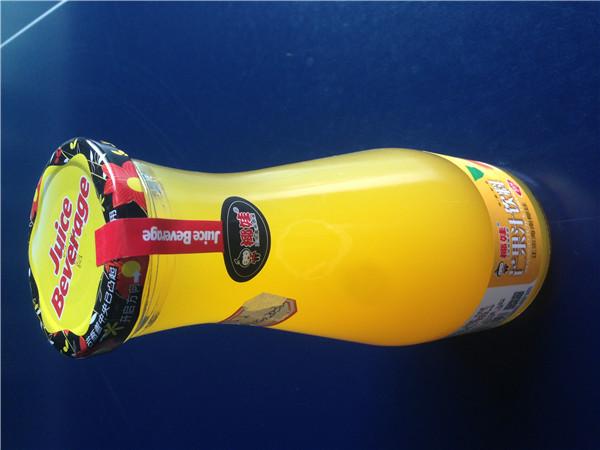 Makinë etiketuese vetë ngjitëse, Makineri etiketimi me ngjitje vertikale Katër Etiketa