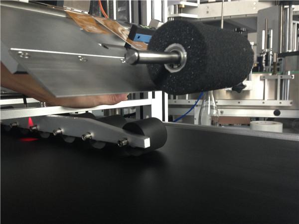 Paging Makinë Vetë-Ngjitëse etiketuese Për Hang Tag / Card / Bag 200KG