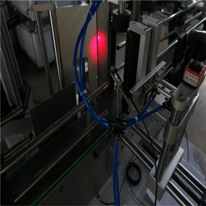 Makinë Zbatuese e Etiketave të Shisheve të Verës Motor Servo me Fuqi të Lartë, Etiketues i Shisheve të Birrës