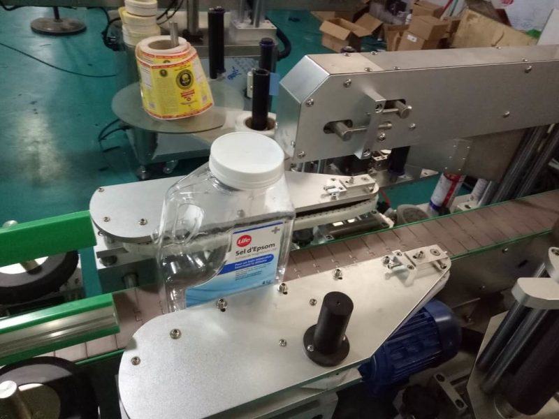 Kabineti SUS304 Kabineti Dy Anësh Makina e Etiketimit të Ngjitëse me Shishe Katrore me Produkte të Kujdesit Personal furnizues