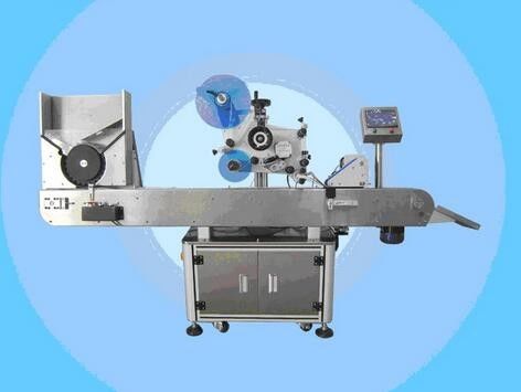 Makinë automatike për etiketimin e shishkës Makinë ngjitëse etiketë për thonjtë për kozmetikë furnizues