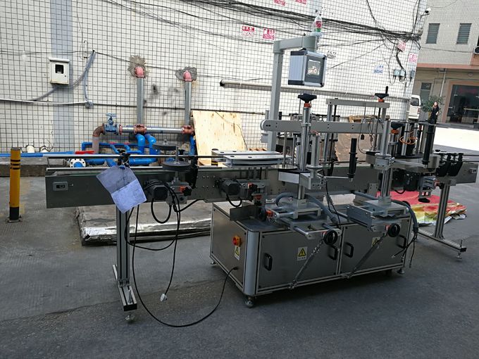 Tre Etiketa Makinë Vetë-Ngjitëse etiketuese Tensioni 110V / 380V