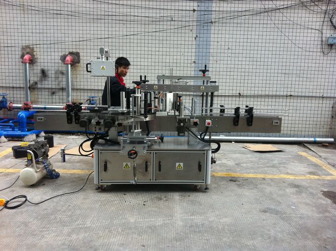 Ngjitës automatik i plotë Makina e etiketimit të shisheve të rrumbullakëta për shishet e kafshëve shtëpiake përpara dhe mbrapa